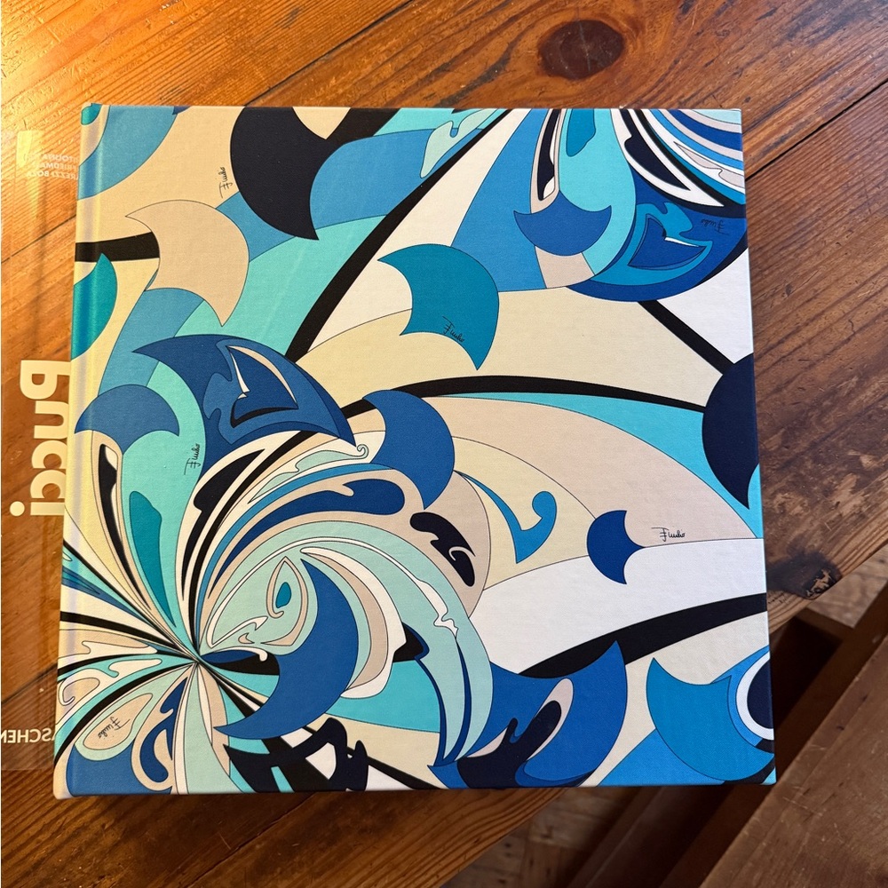 Pucci Taschen book - Picture 2 of 6